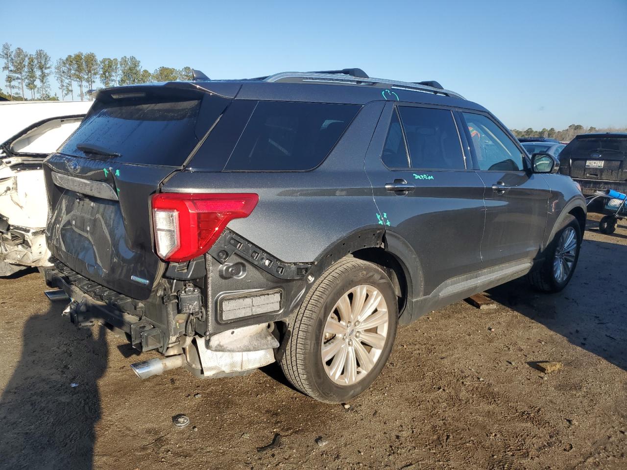 2020 Ford Explorer - Image 3