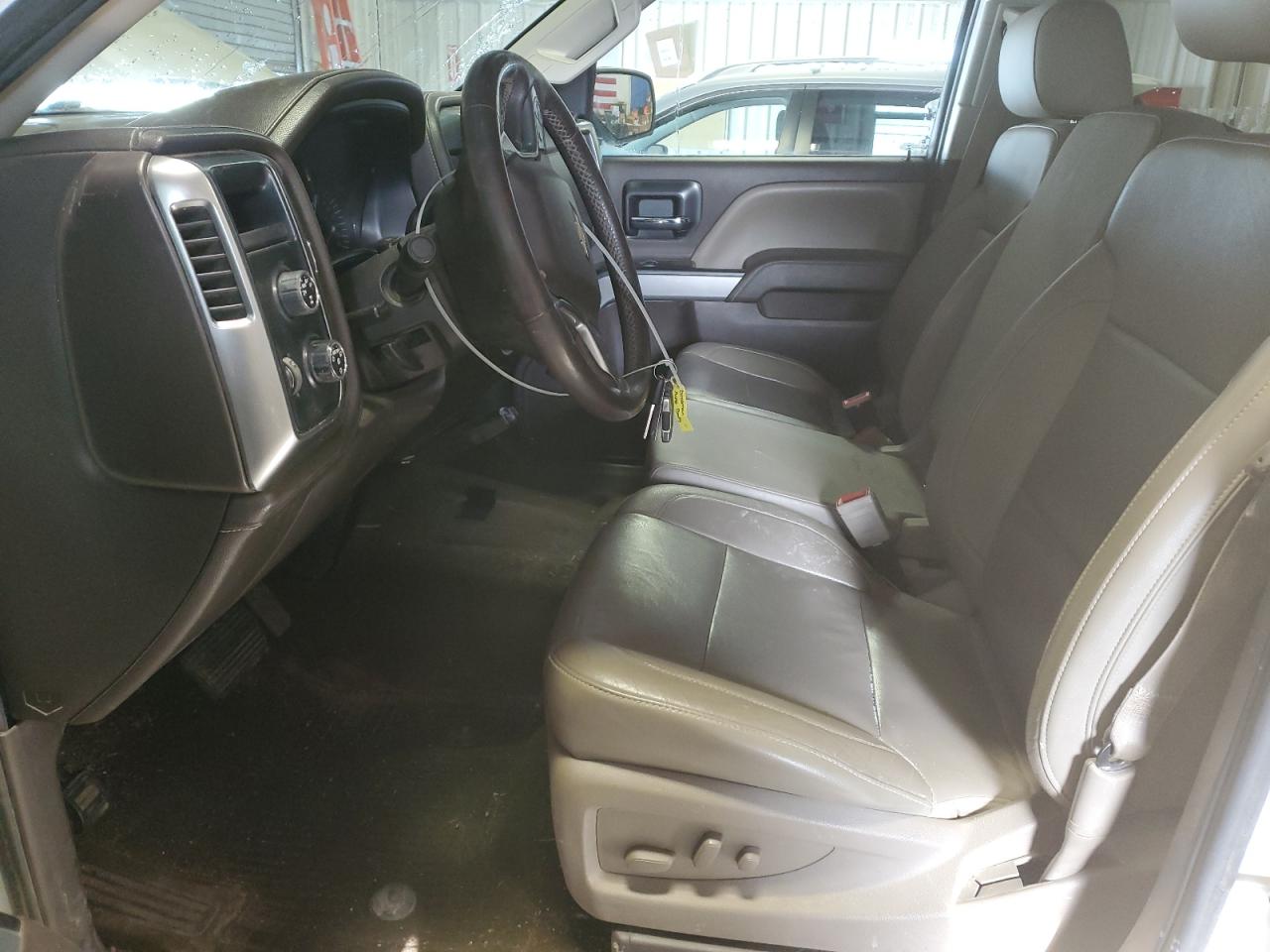 2014 Chevrolet Silverado - Image 7