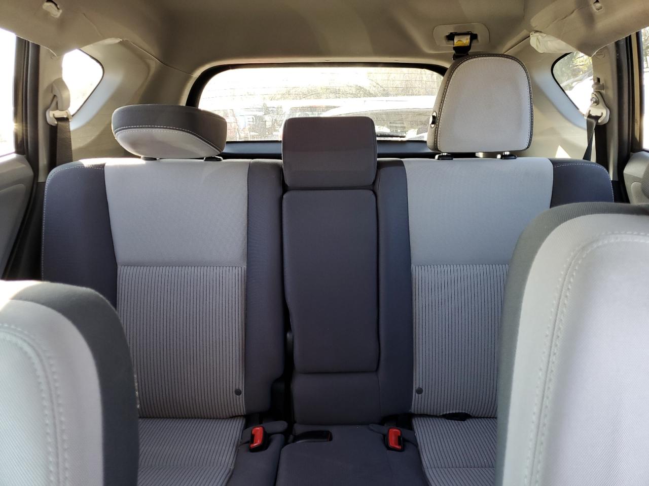2013 Toyota RAV 4 - Image 10
