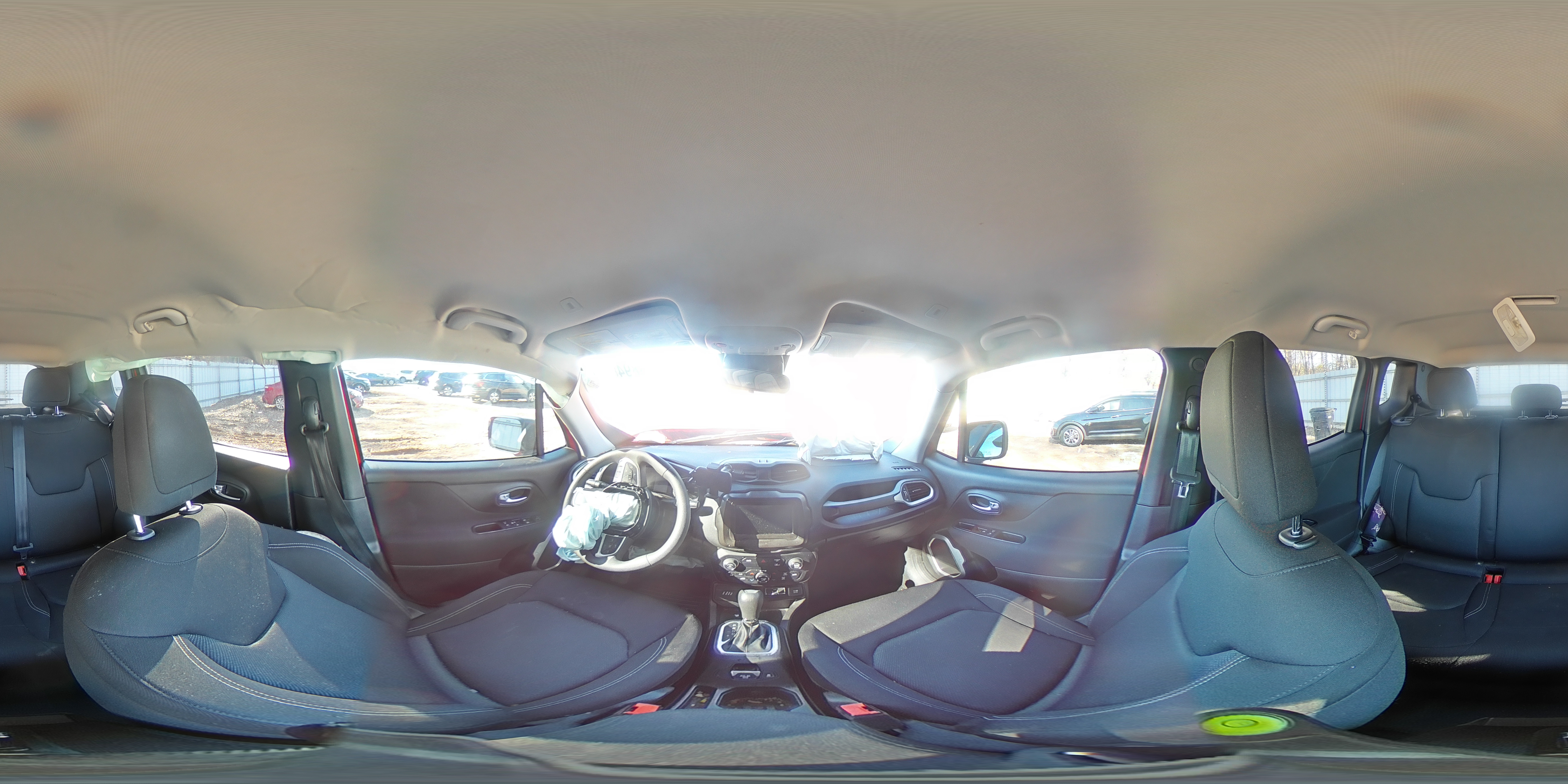 2021 Jeep Renegade - Image 14