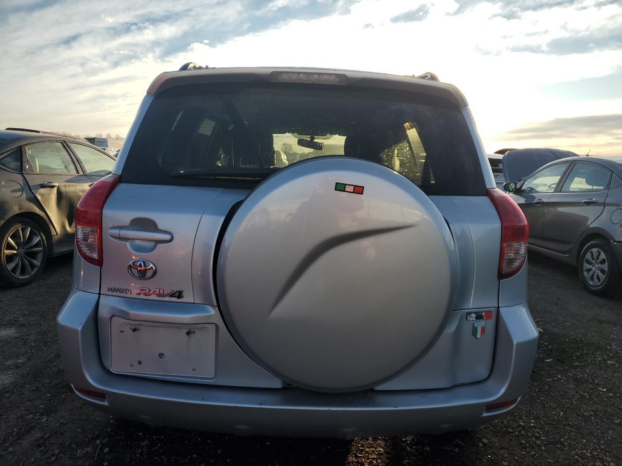 2007 Toyota RAV 4 - Image 6