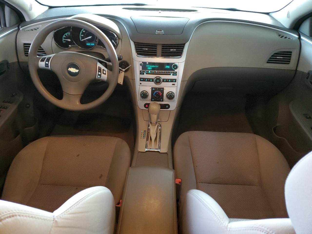 2012 Chevrolet Malibu - Image 8