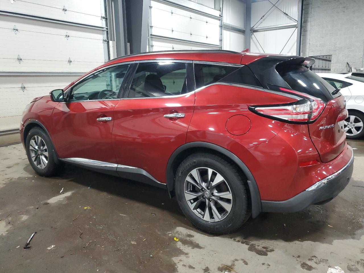 2015 Nissan Murano - Image 2