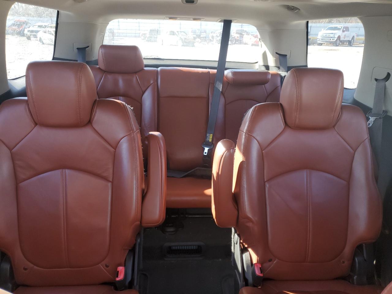 2008 GMC Acadia - Image 10