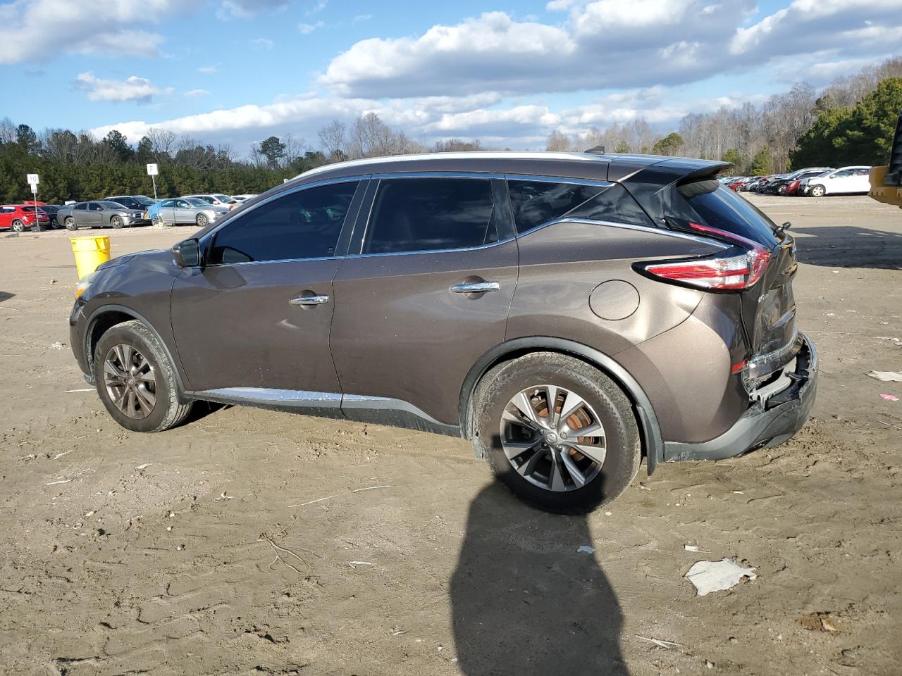 2016 Nissan Murano - Image 2