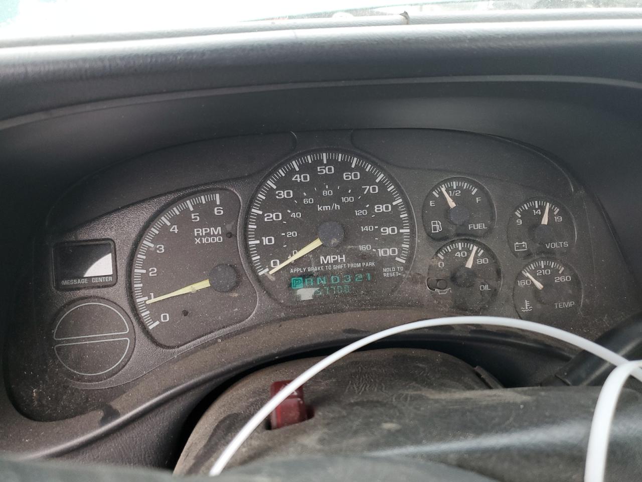 2000 Chevrolet Silverado - Image 9