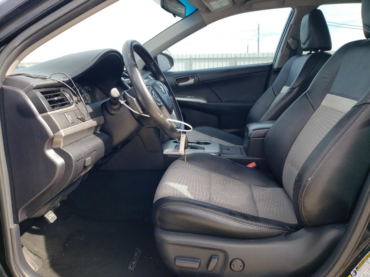 2013 Toyota Camry - Image 7