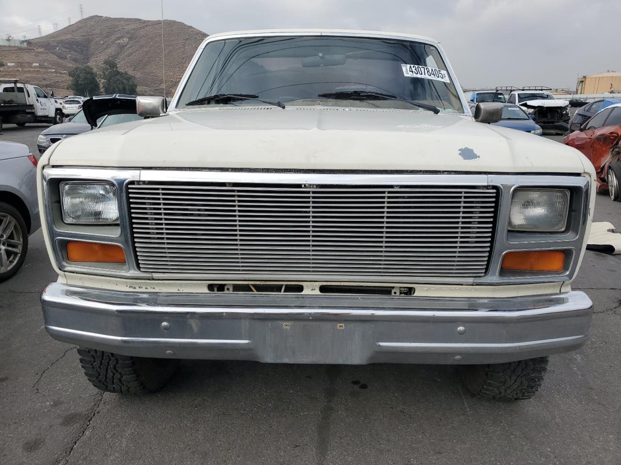 1986 Ford F250 - Image 5