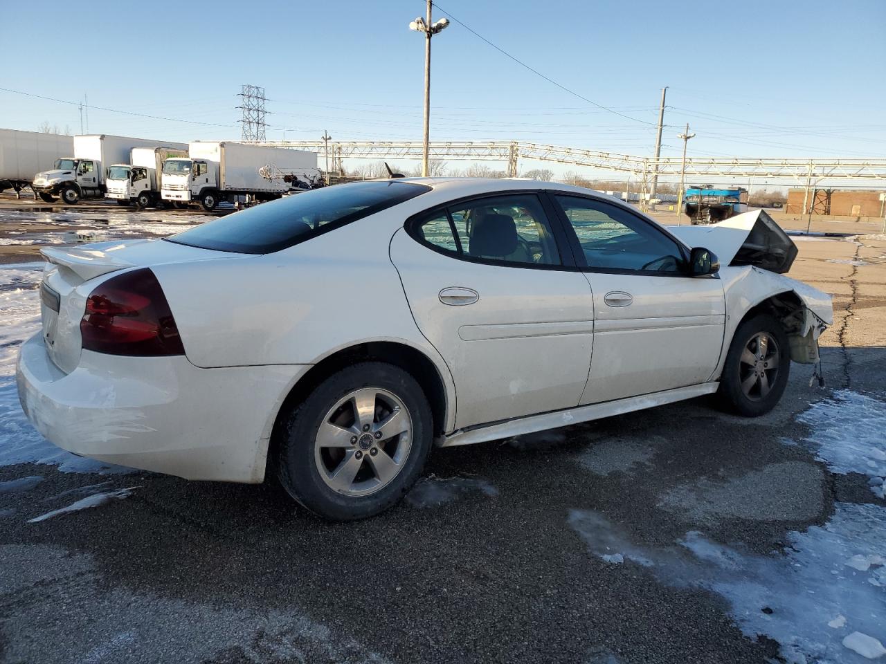2006 Pontiac Grand Prix - Image 3
