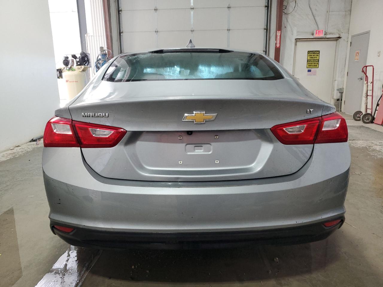 2023 Chevrolet Malibu - Image 6