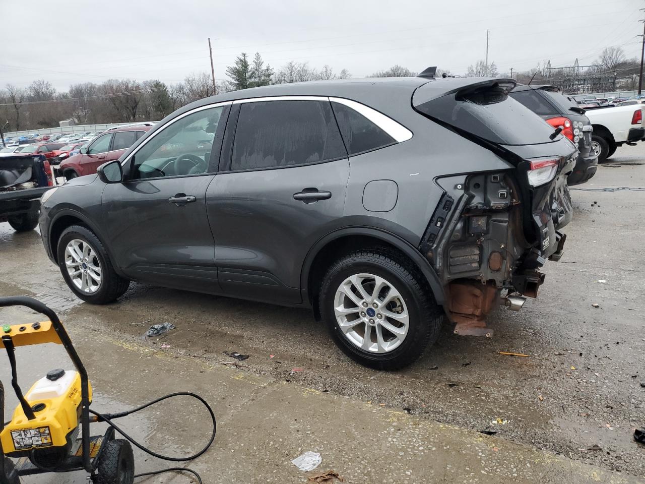 2020 Ford Escape - Image 2