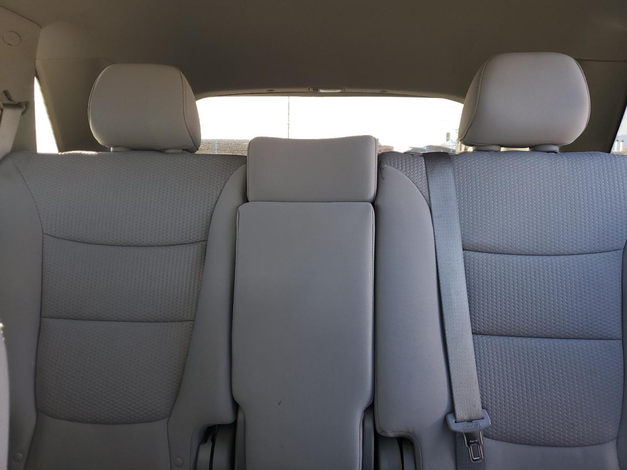2013 Kia Sorento - Image 10