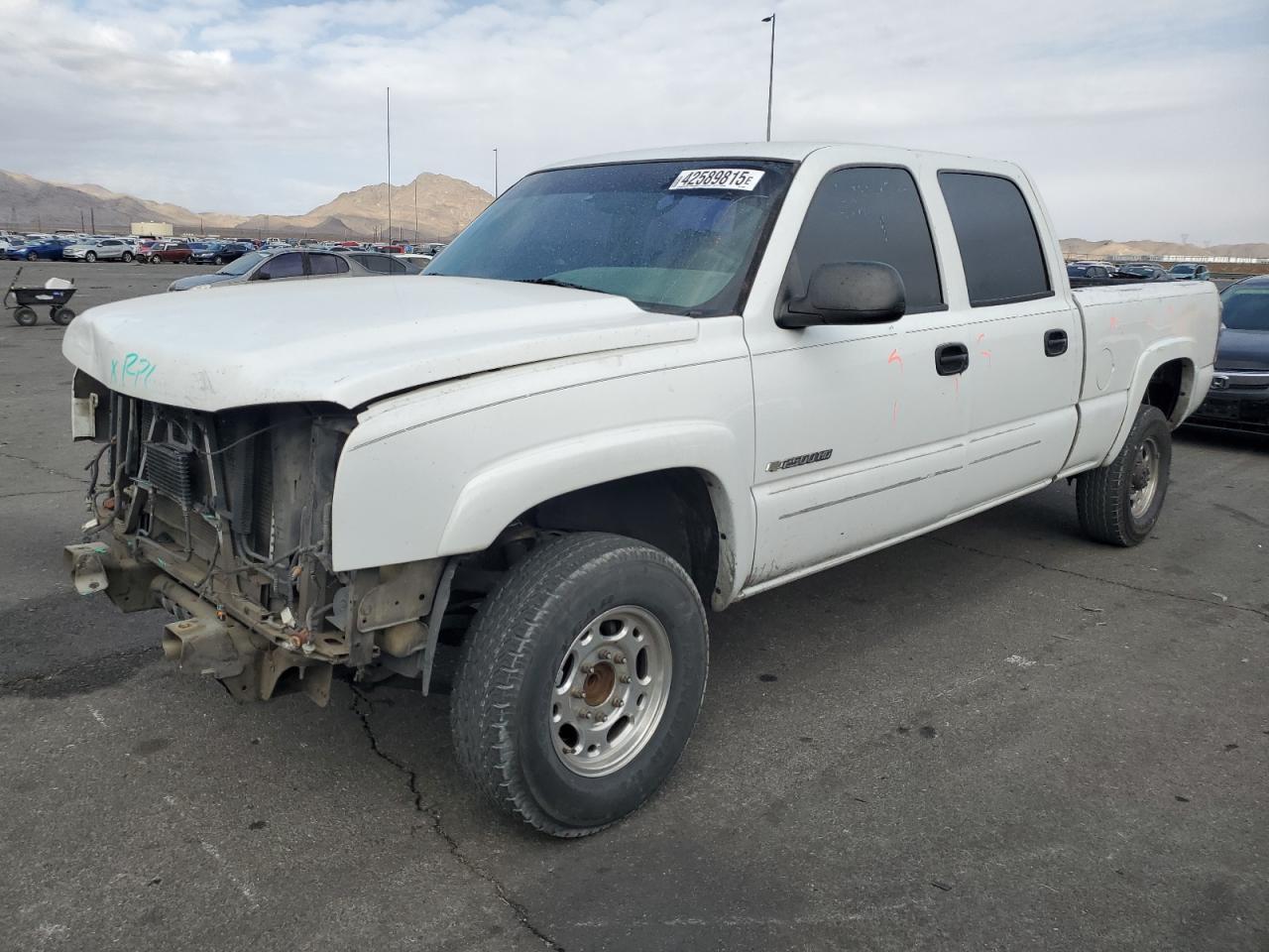2005 Chevrolet Silverado - Image 1