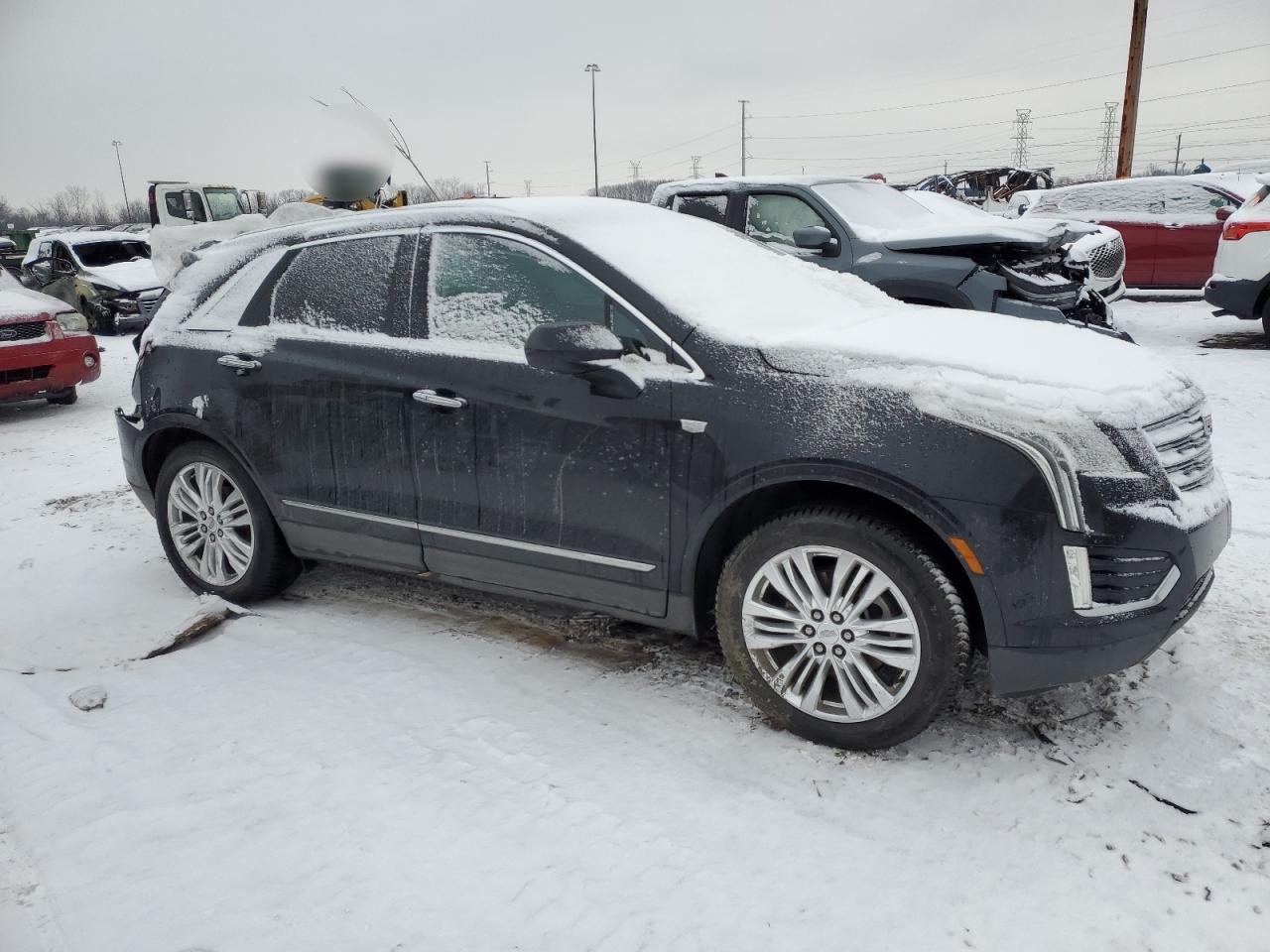 2017 Cadillac XT5 - Image 4