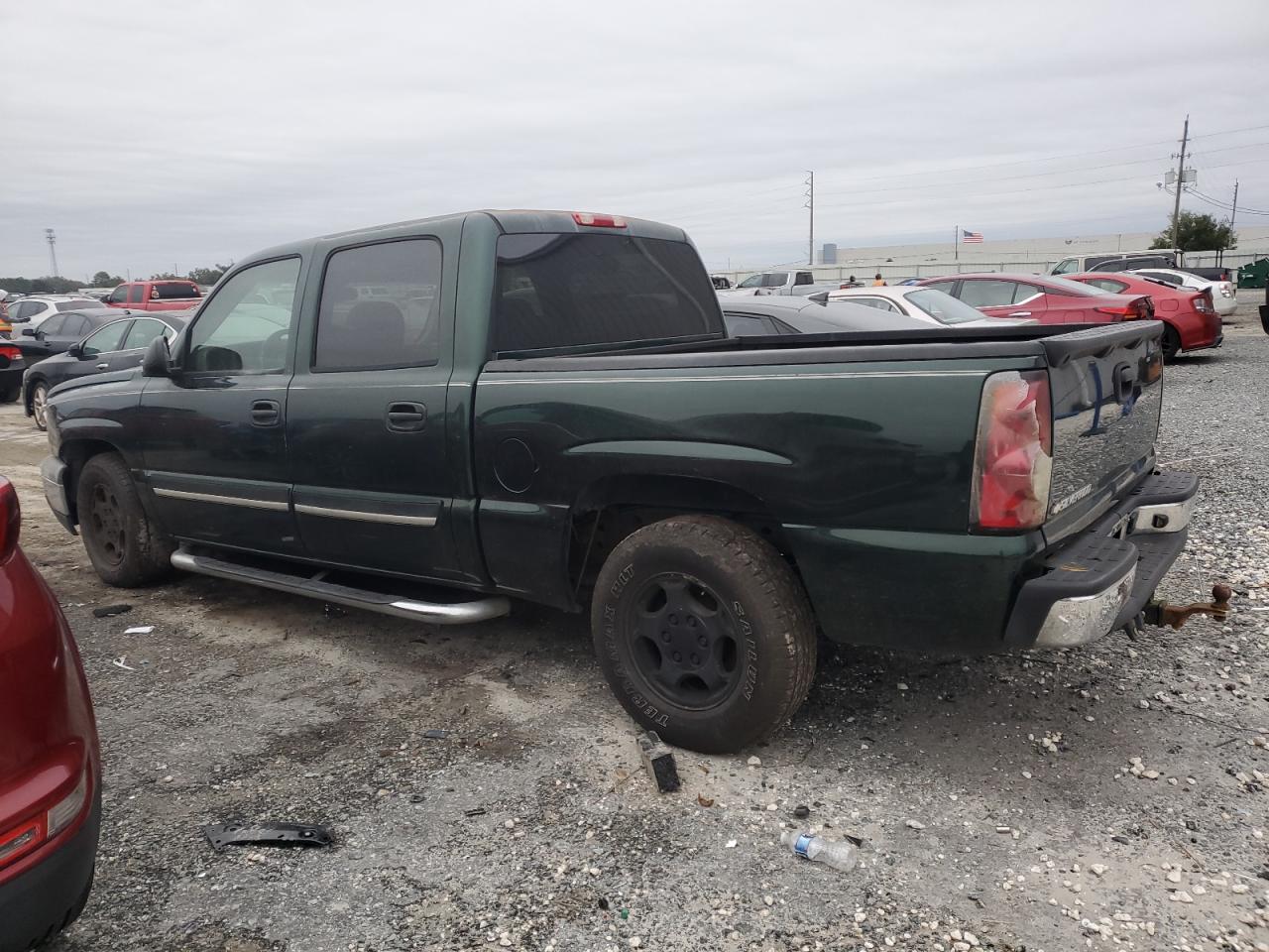 2004 Chevrolet Silverado - Image 2