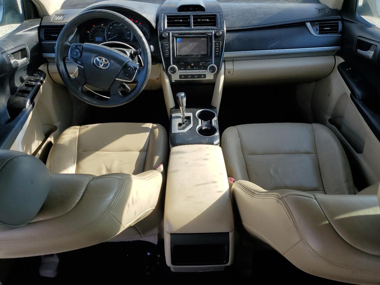 2012 Toyota Camry - Image 8