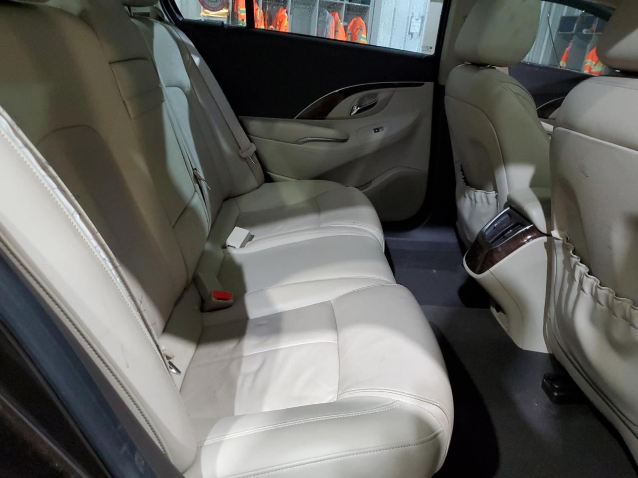2016 Buick LaCrosse - Image 10