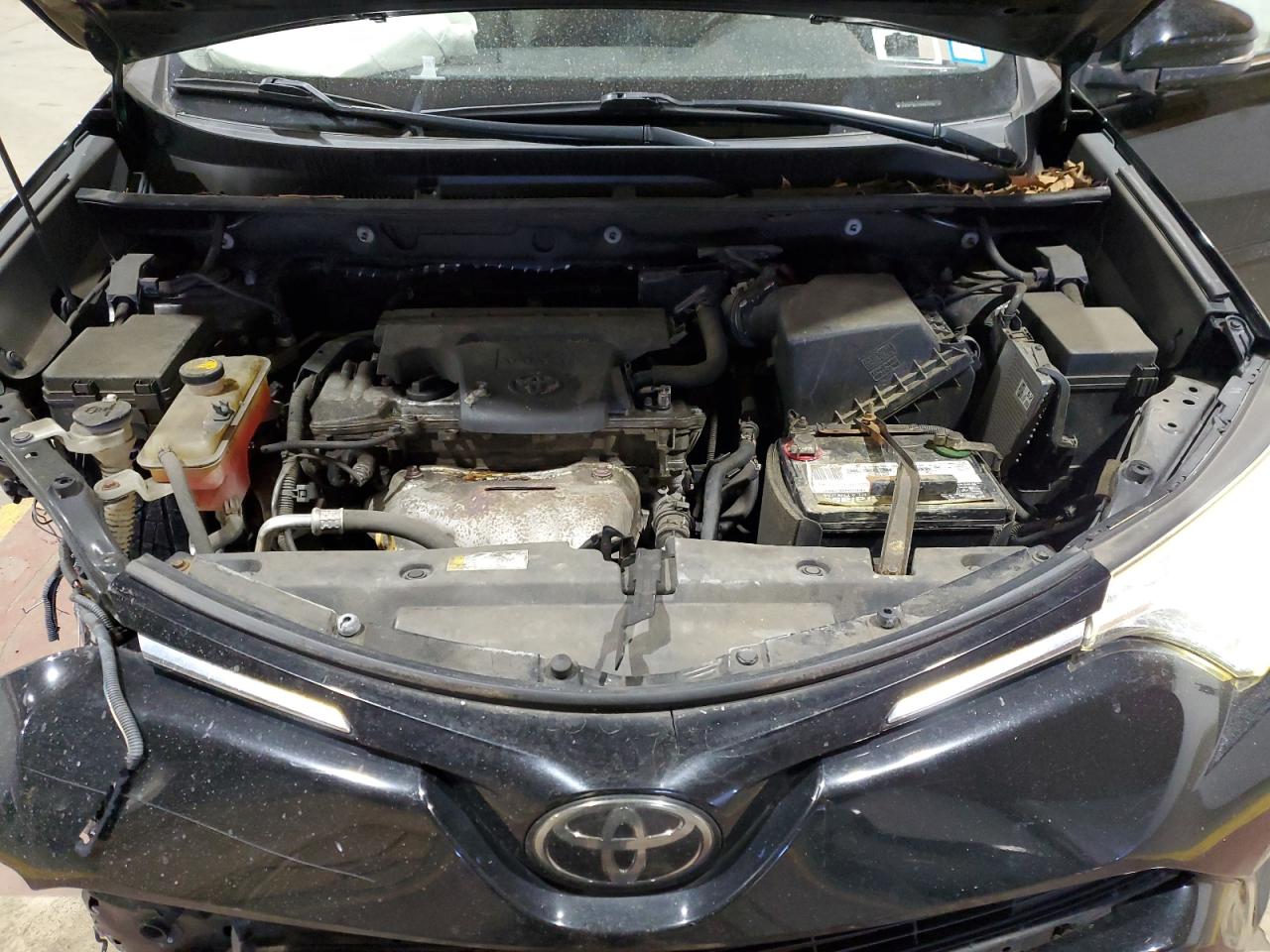 2016 Toyota RAV 4 - Image 12
