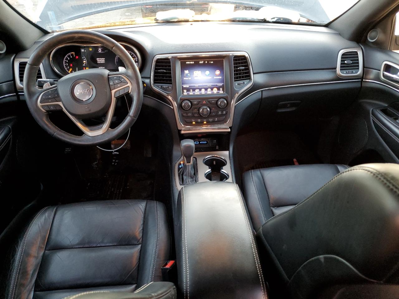 2017 Jeep Grand Cherokee - Image 8