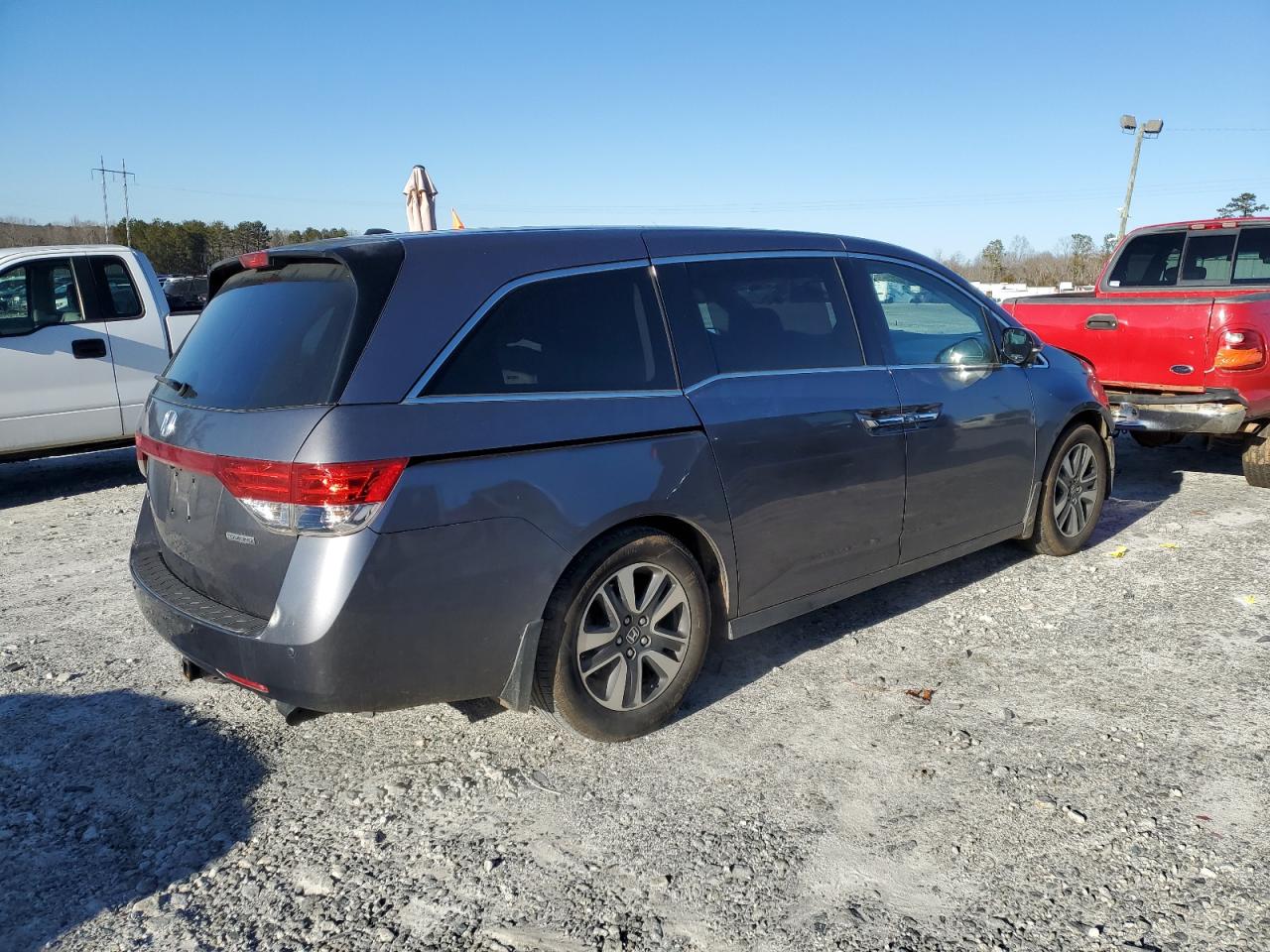 2016 Honda Odyssey - Image 3