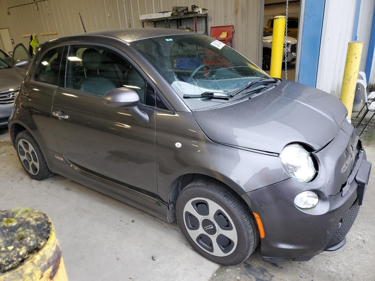 VIN 3C3CFFGE6FT681555 2015 FIAT 500 no.4