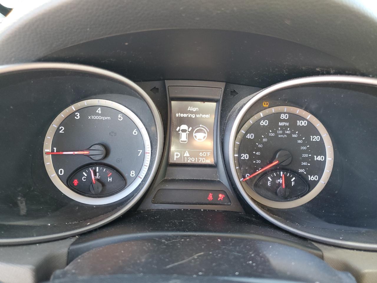 2014 Hyundai Santa Fe - Image 9