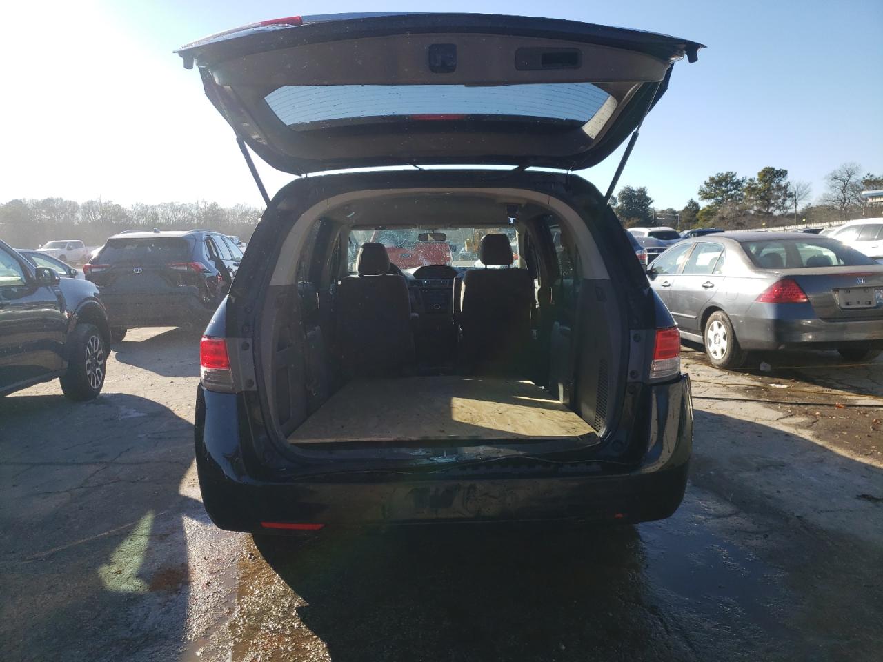 2015 Honda Odyssey - Image 6