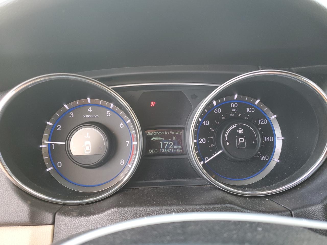 2013 Hyundai Sonata - Image 9