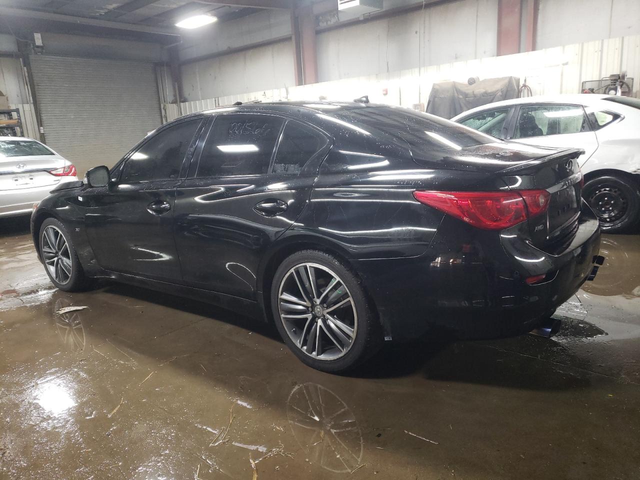 2015 Infiniti Q50 - Image 2
