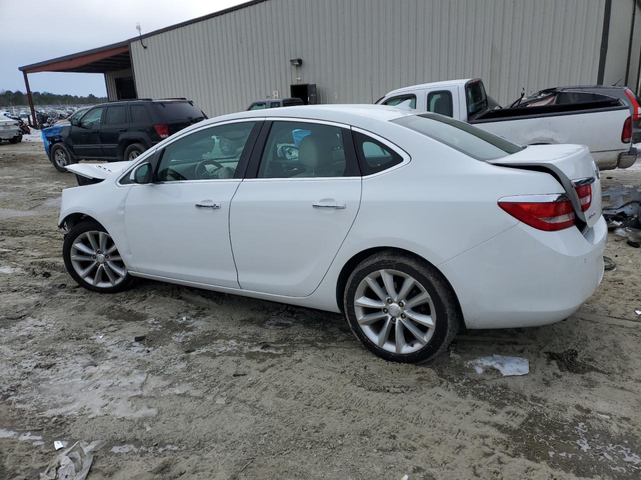 2014 Buick Verano - Image 2
