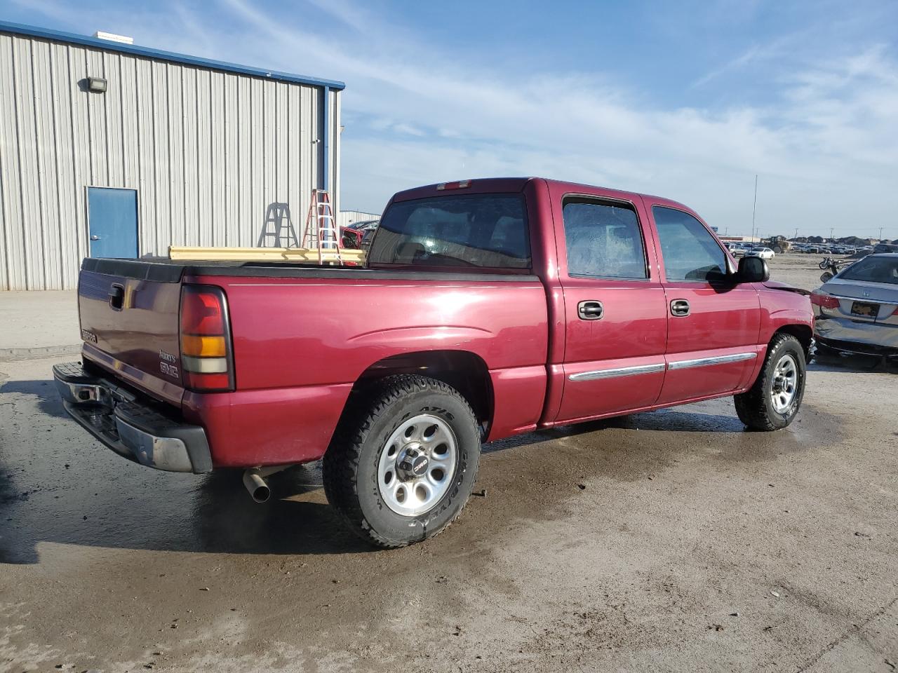 2007 GMC Sierra - Image 3
