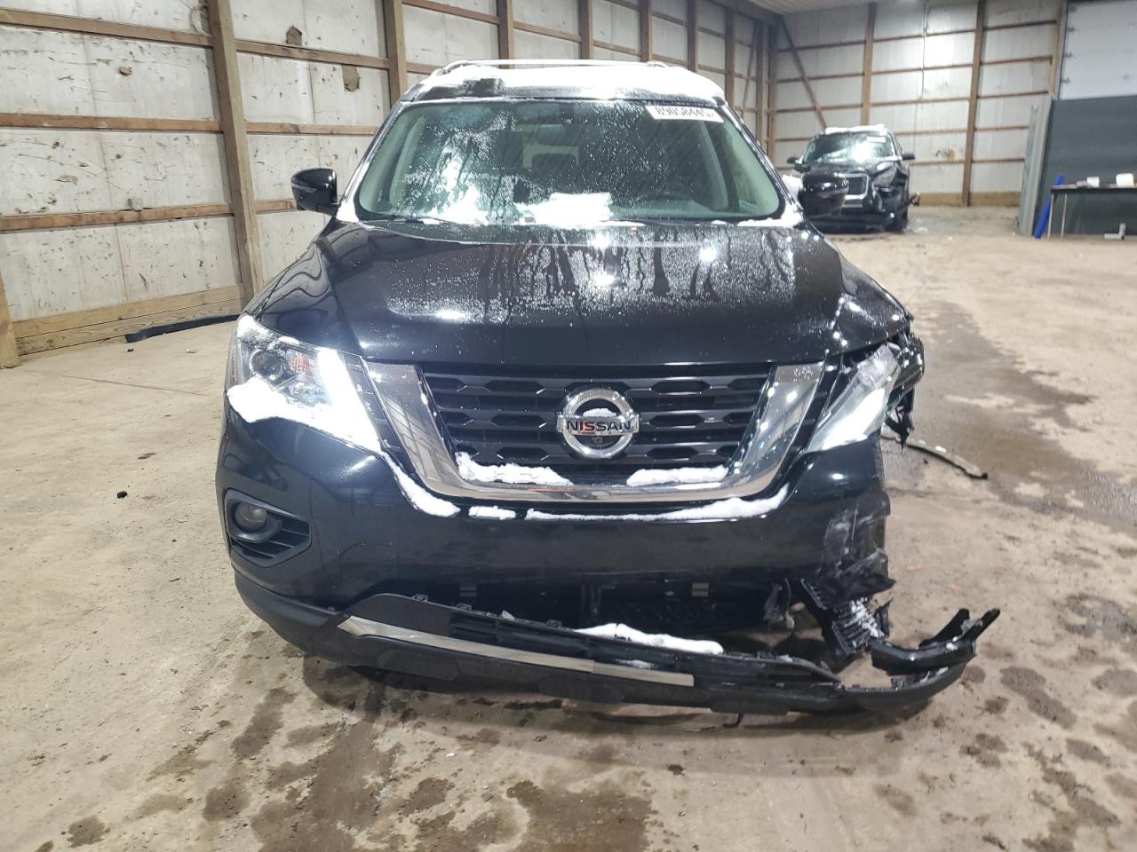 2019 Nissan Pathfinder - Image 5