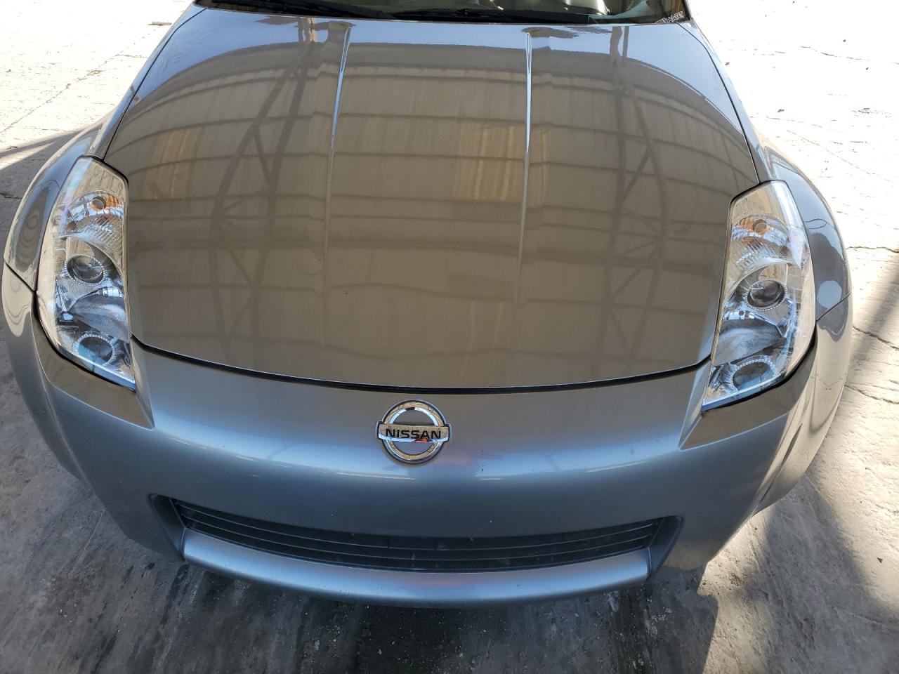 2004 Nissan 350Z - Image 13