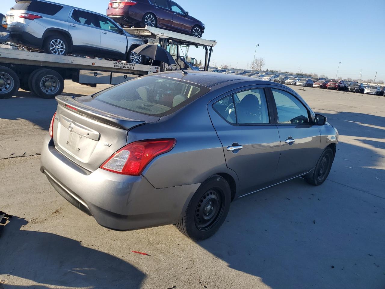 2019 Nissan Versa - Image 3