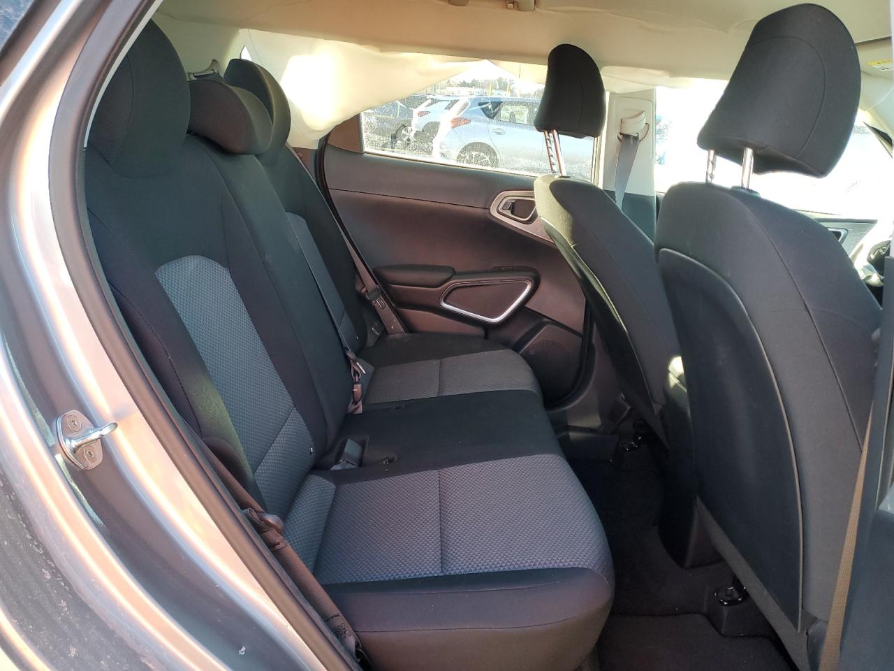 2022 Kia Soul - Image 11