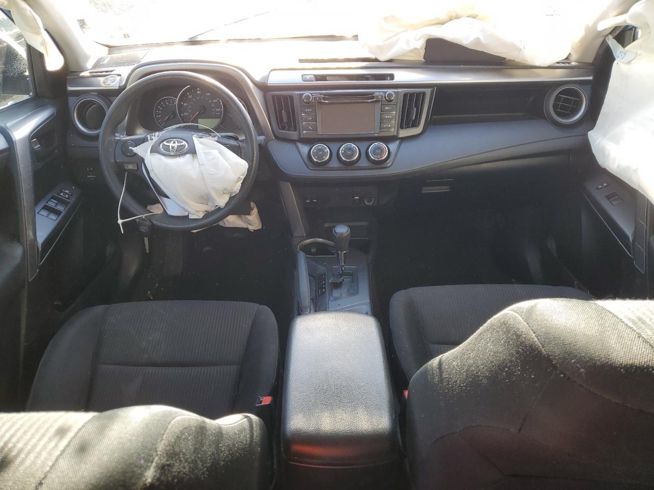 2016 Toyota RAV 4 - Image 8