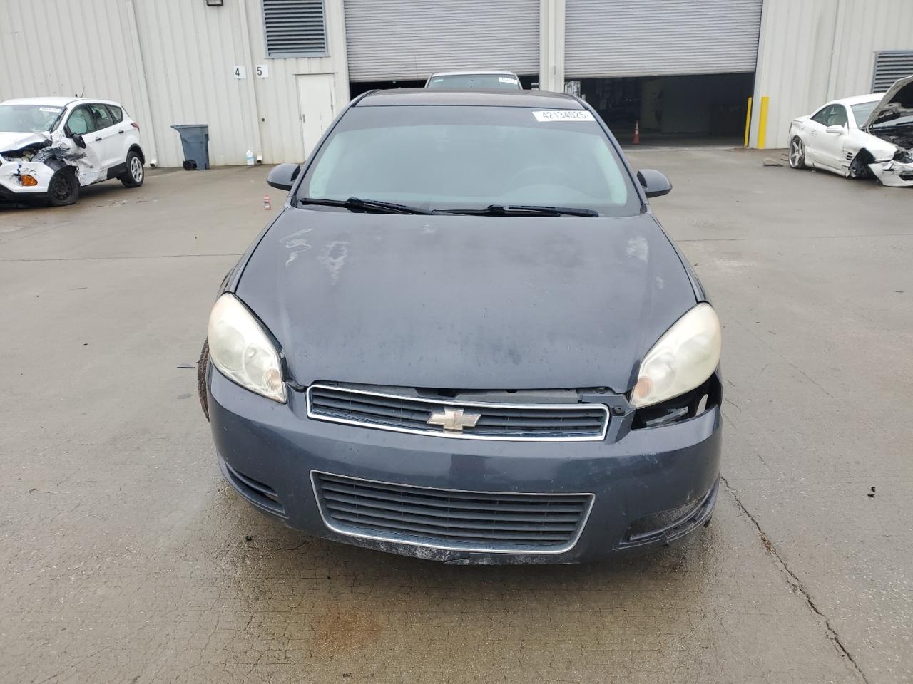 2009 Chevrolet Impala - Image 5
