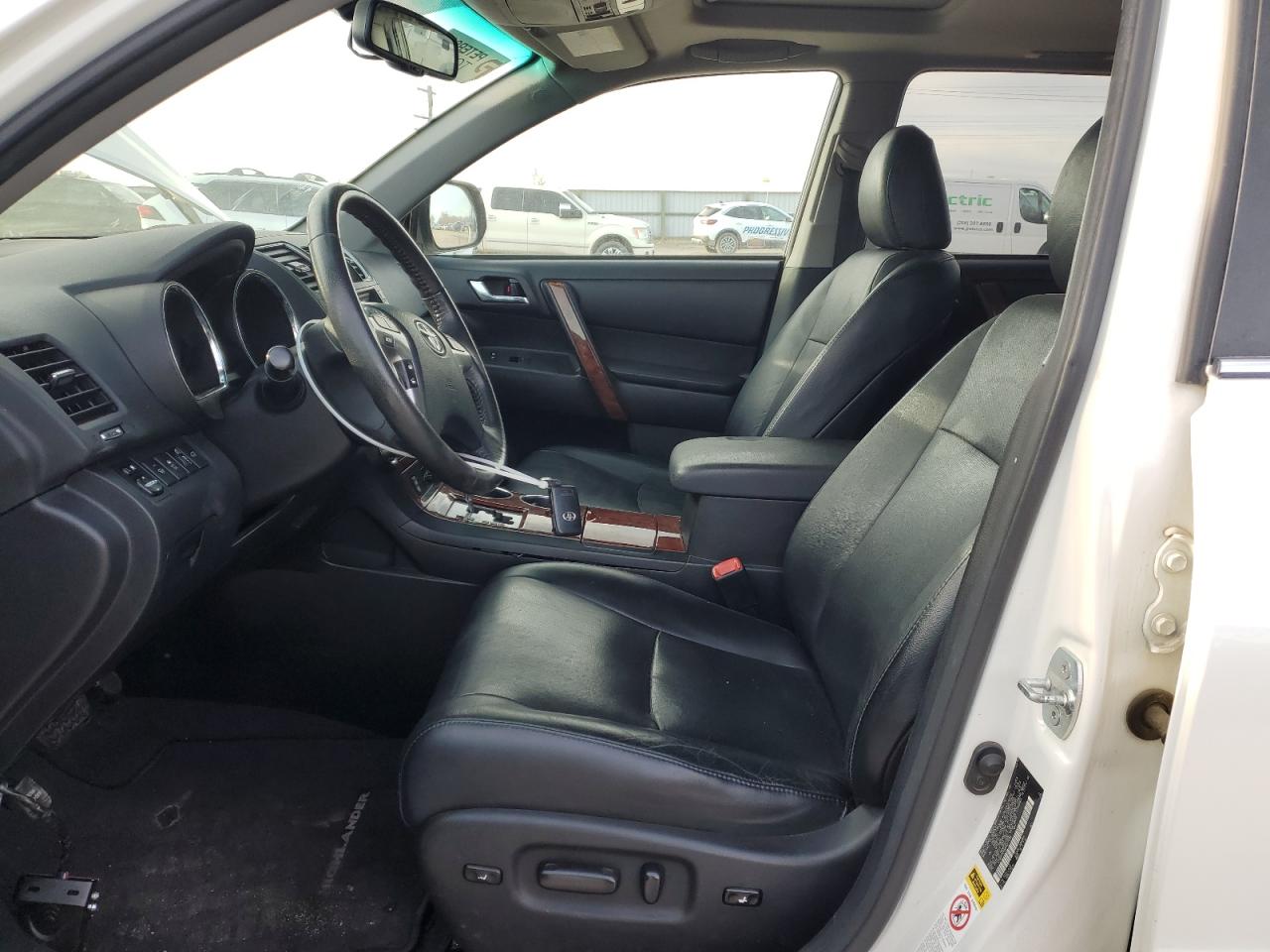 2011 Toyota Highlander - Image 7