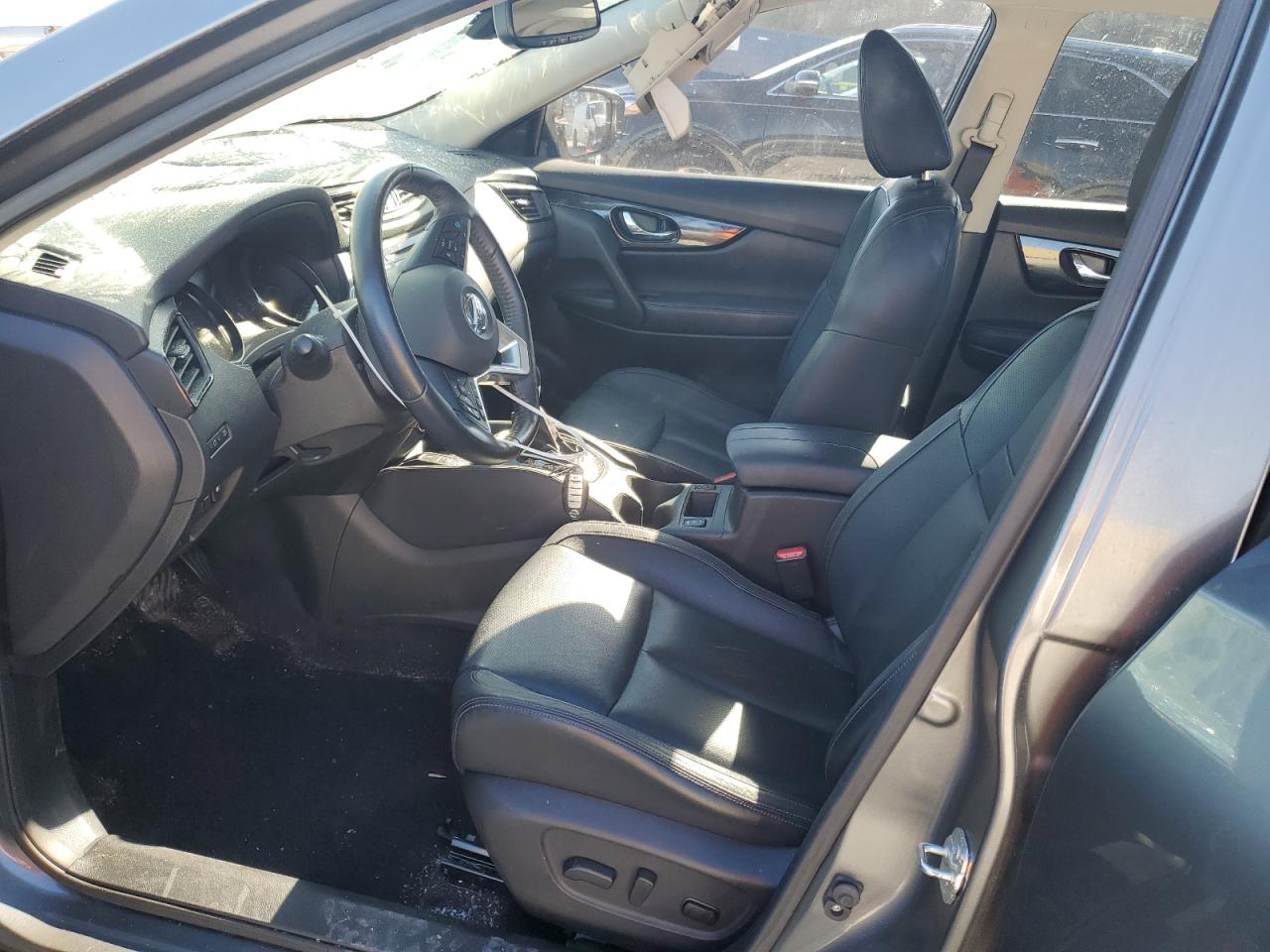 2018 Nissan Rogue - Image 7