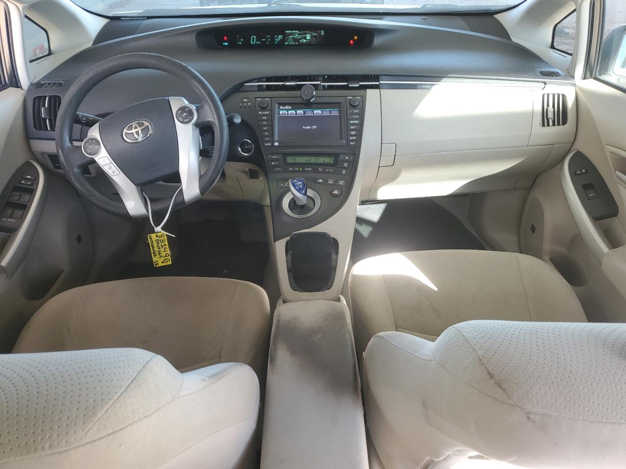 2010 Toyota Prius - Image 8