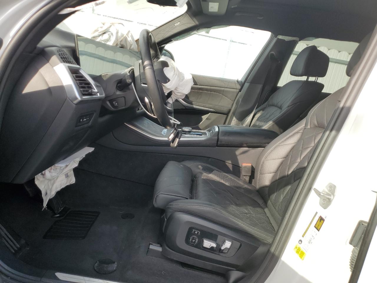 2024 BMW X5 - Image 7
