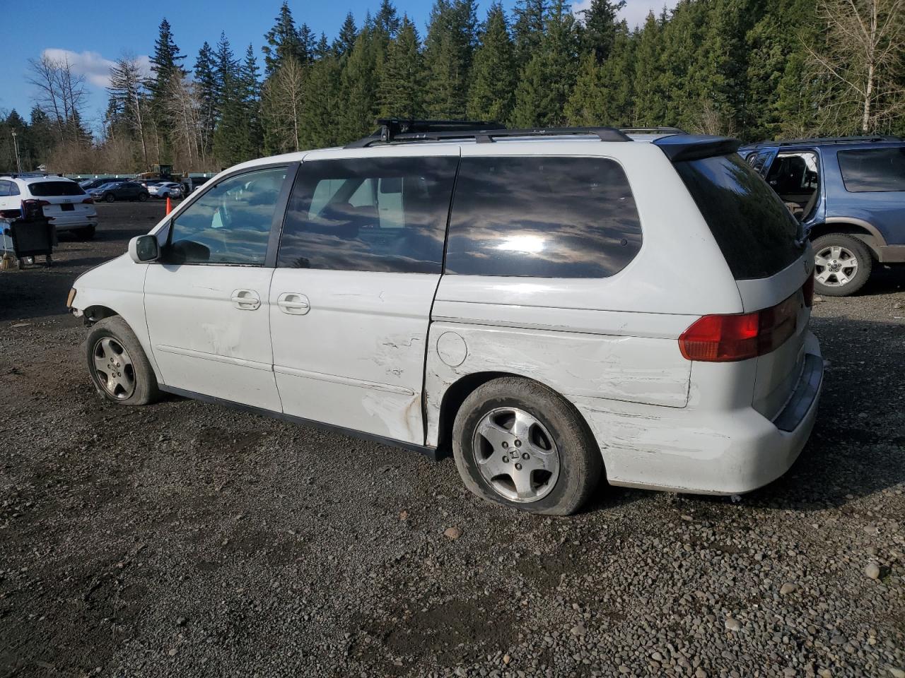 2001 Honda Odyssey - Image 2