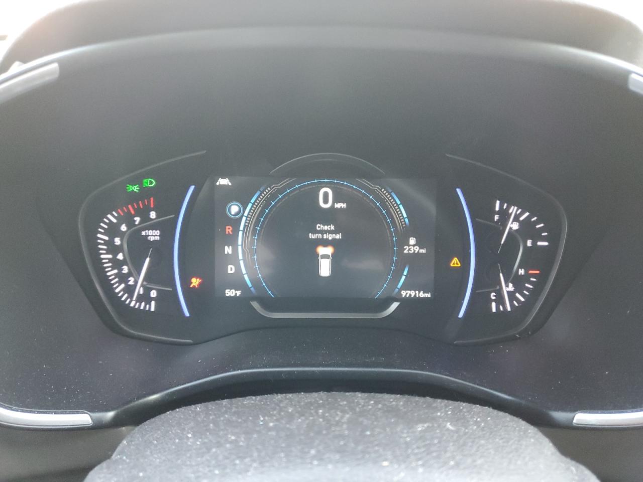 2019 Hyundai Santa Fe - Image 9