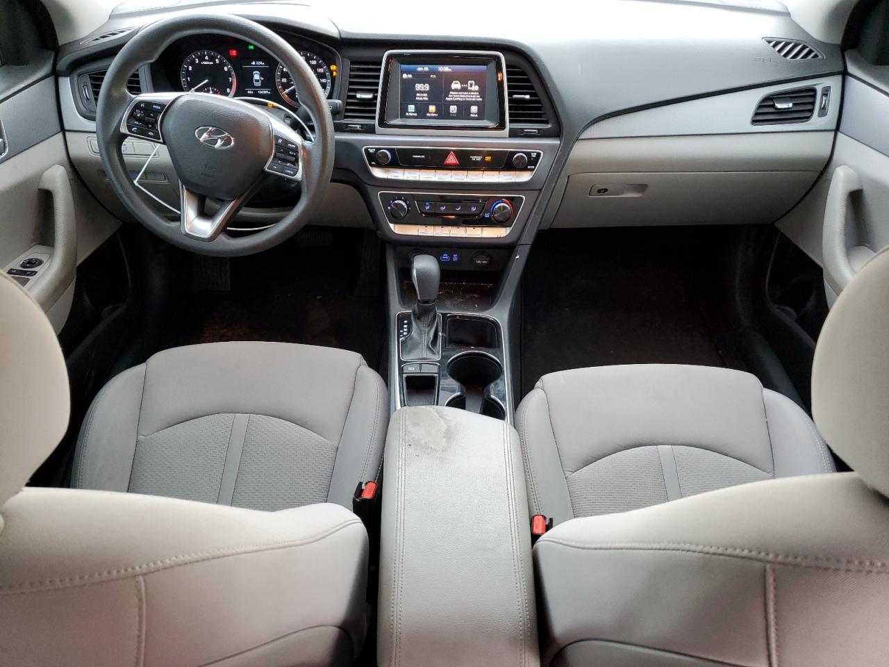 2018 Hyundai Sonata - Image 8