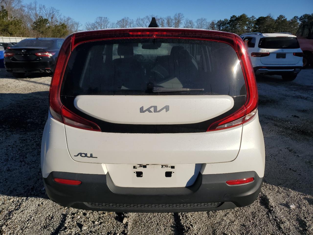 2022 Kia Soul - Image 6