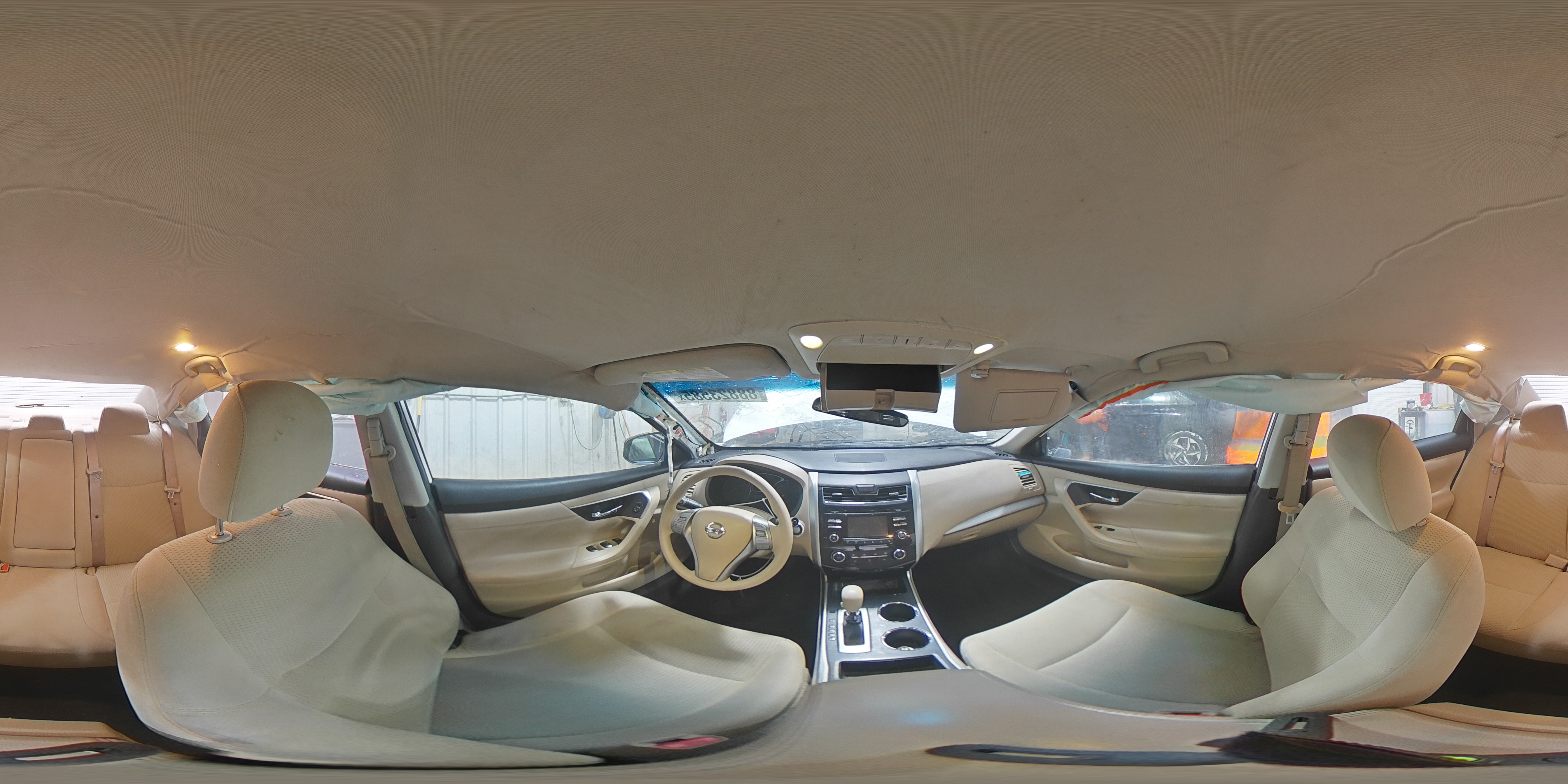 2015 Nissan Altima - Image 12