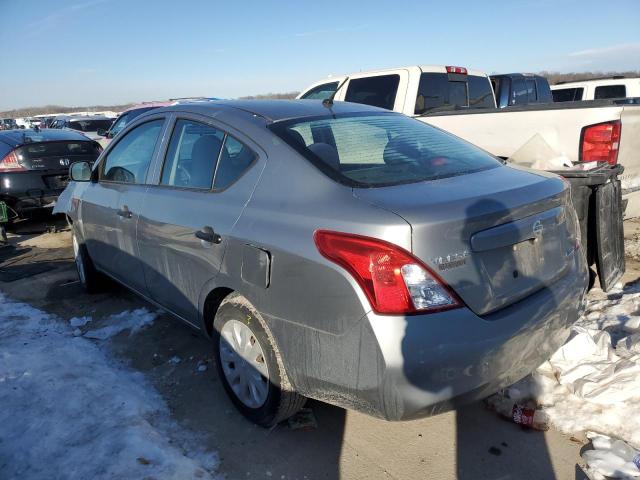 Седани NISSAN VERSA 2012 Сріблястий