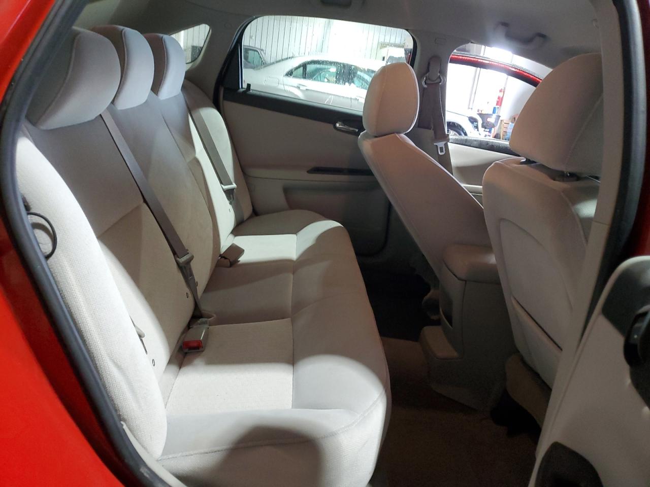 2010 Chevrolet Impala - Image 10