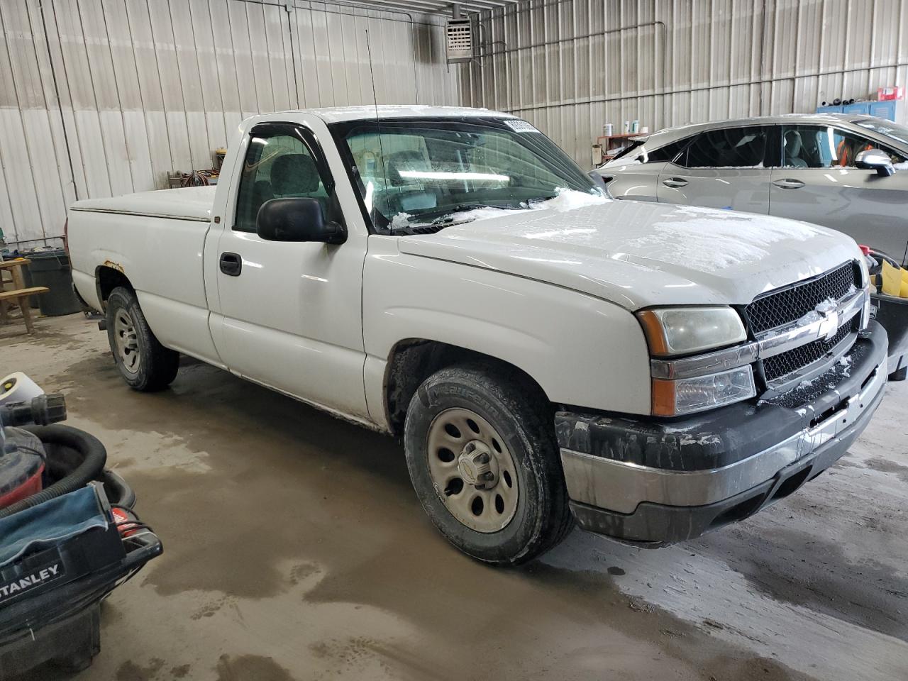 2005 Chevrolet Silverado - Image 4