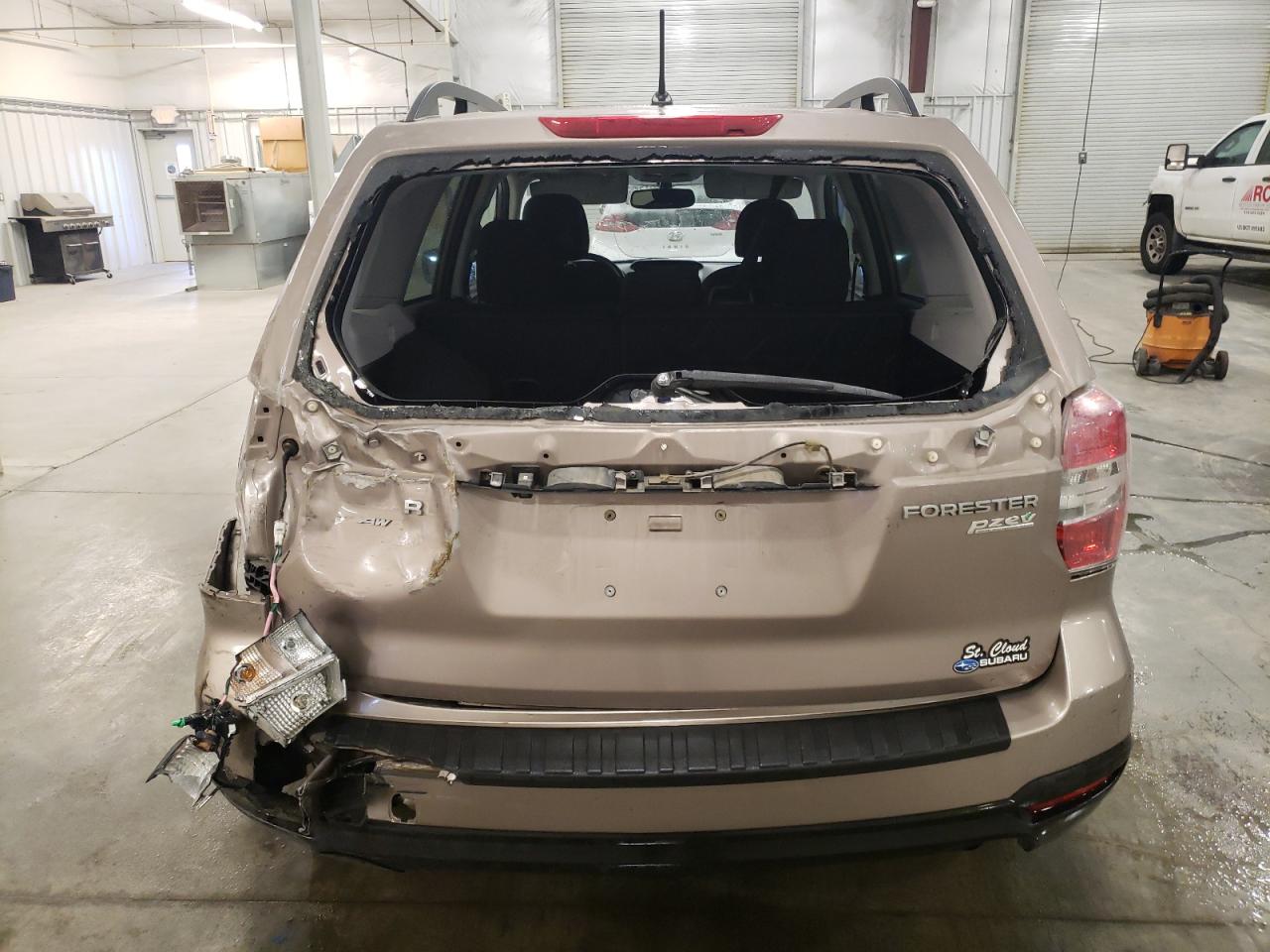 2015 Subaru Forester - Image 6